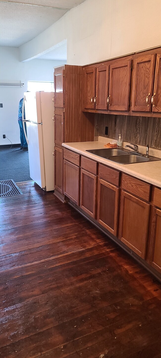 Foto del edificio - 111 Main St