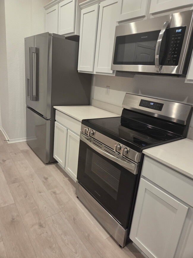 Building Photo - 8300 Fitzgerald Ln