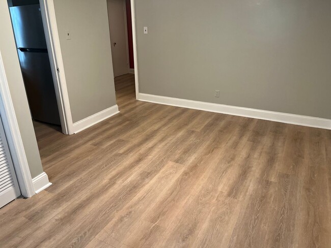 Foto del edificio - 2822 Rivermont Ave