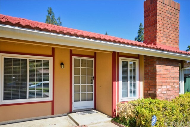 Building Photo - 1637 Silver Rain Dr