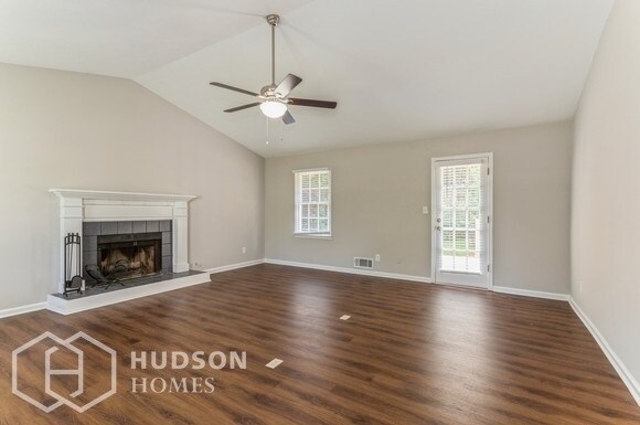 Building Photo - NOW AVAILABLE! - 405 Springlake Dr, Lawren...