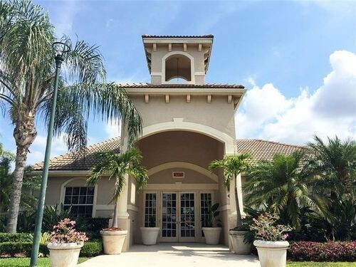Foto principal - 5011 Wiles Rd
