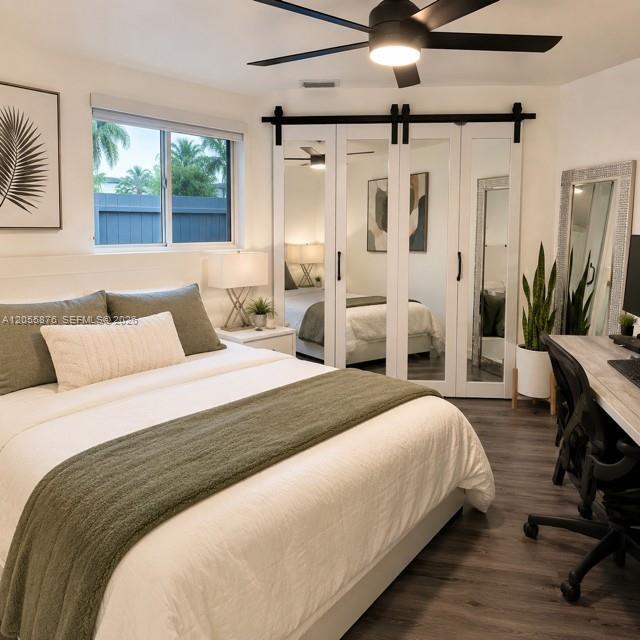 Foto del edificio - 4635 SW 18th St