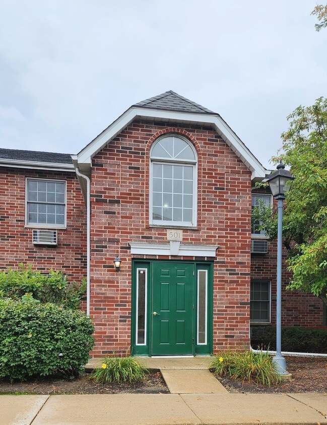 Foto principal - 501 Leah Ln
