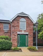 Building Photo - 501 Leah Ln