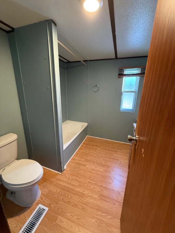 Building Photo - 298 Farley Cir