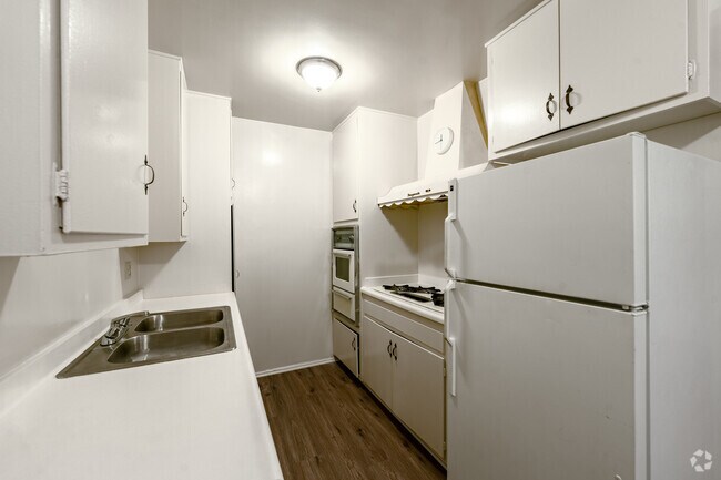 1 habitación, 1 baño, 500 pies cuadrados, cocina - Villa Nido