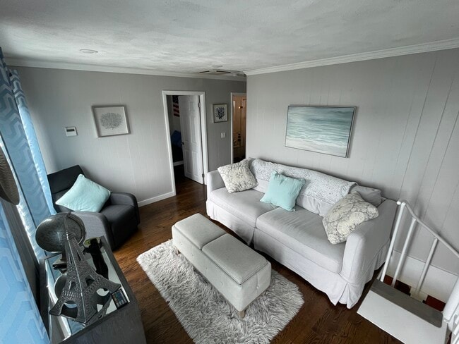 Building Photo - 46 Flintstone Rd