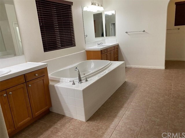 Foto del edificio - 7591 Stonegate Dr