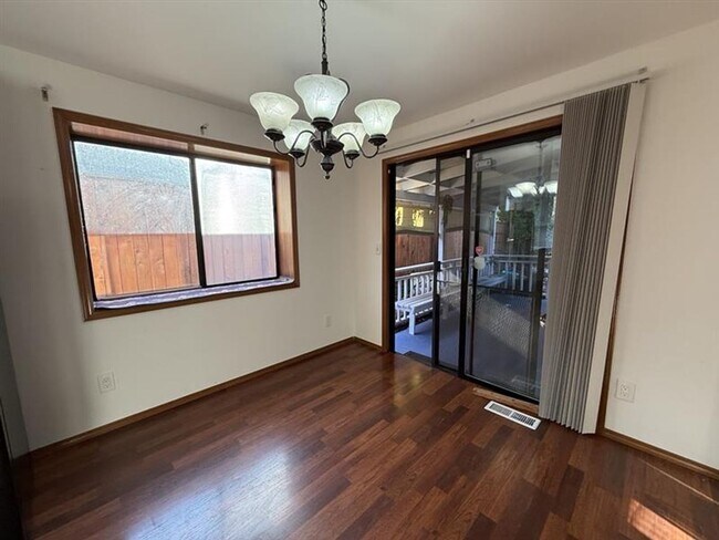 Foto del edificio - 1943 SE 73rd Ave