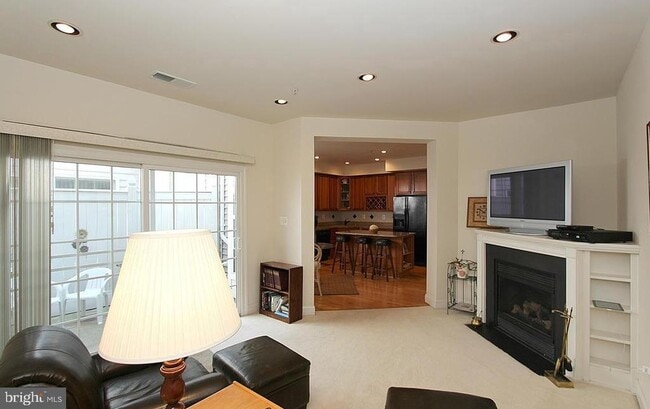 Foto del edificio - 537 Longhorn Crescent