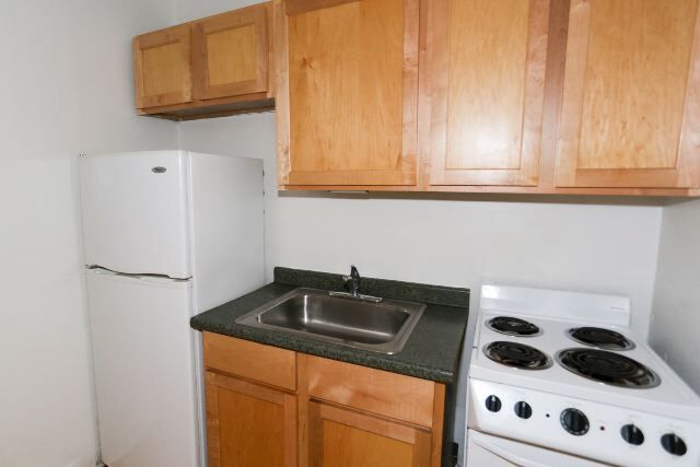 Foto del edificio - 562 W Arlington Pl
