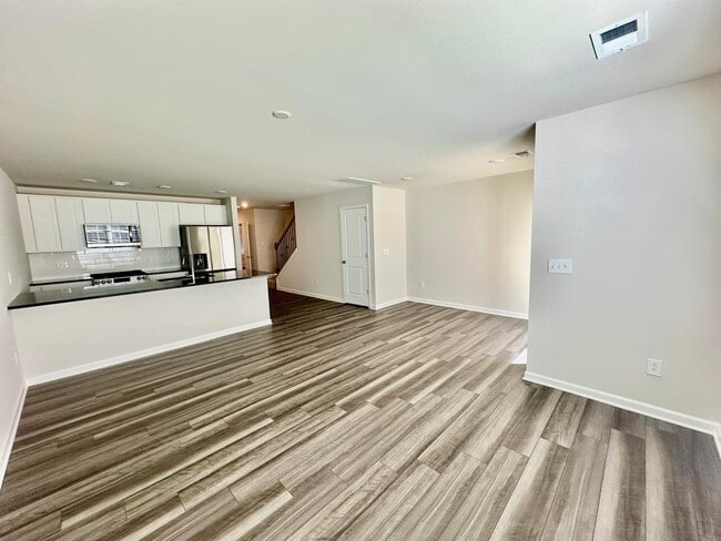 Building Photo - 109 Rose Park Ct