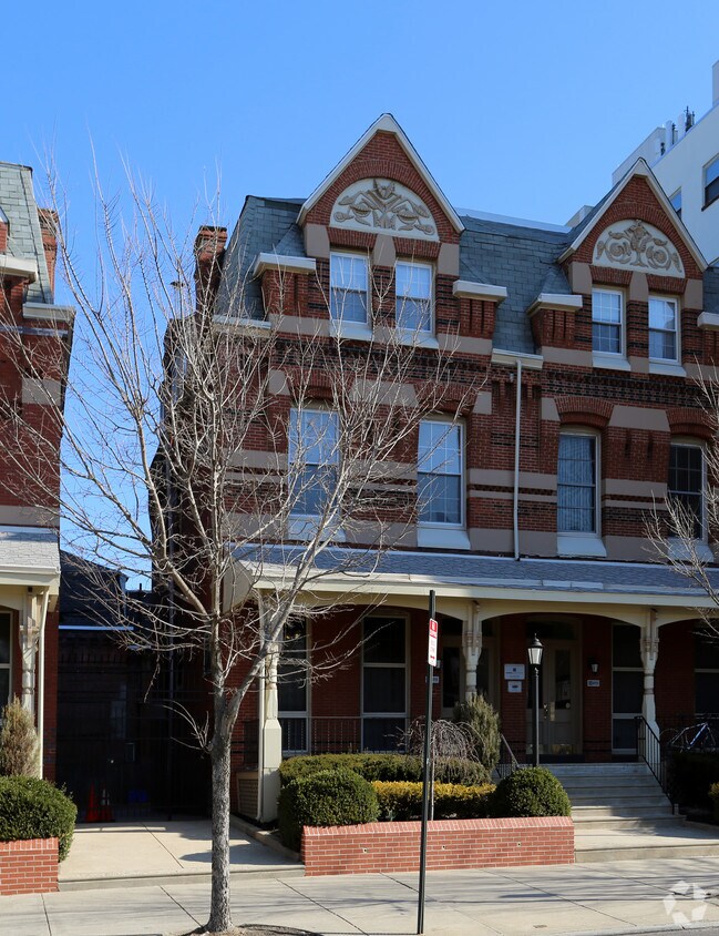 Foto principal - Campus Apartments