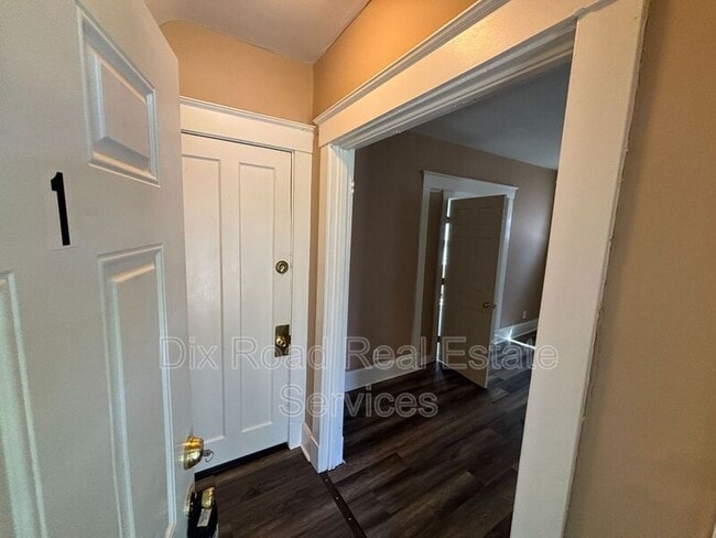 Foto del edificio - 1026 Del Monte Pl