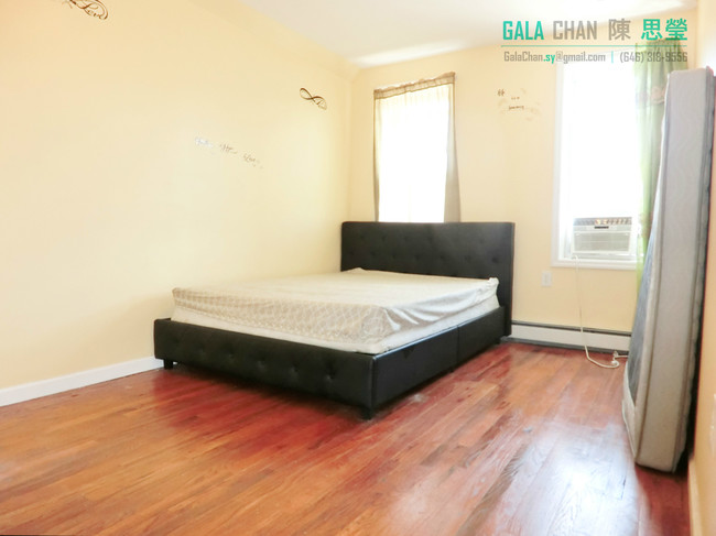 Foto del edificio - 711 E 43rd St