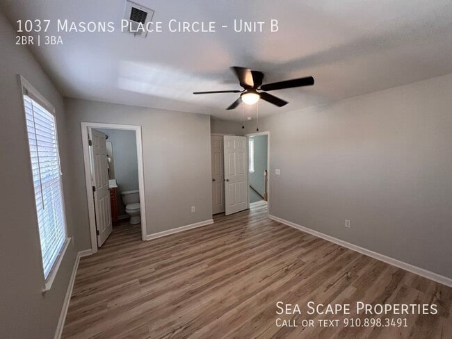 Foto del edificio - 1037 Masons Pl Cir