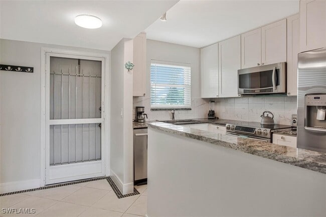 Foto del edificio - 4380 27th Ct SW