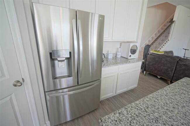 Building Photo - 11313 Emerald Shore Dr