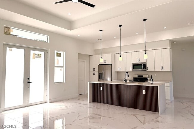 Building Photo - 3400 69th St W