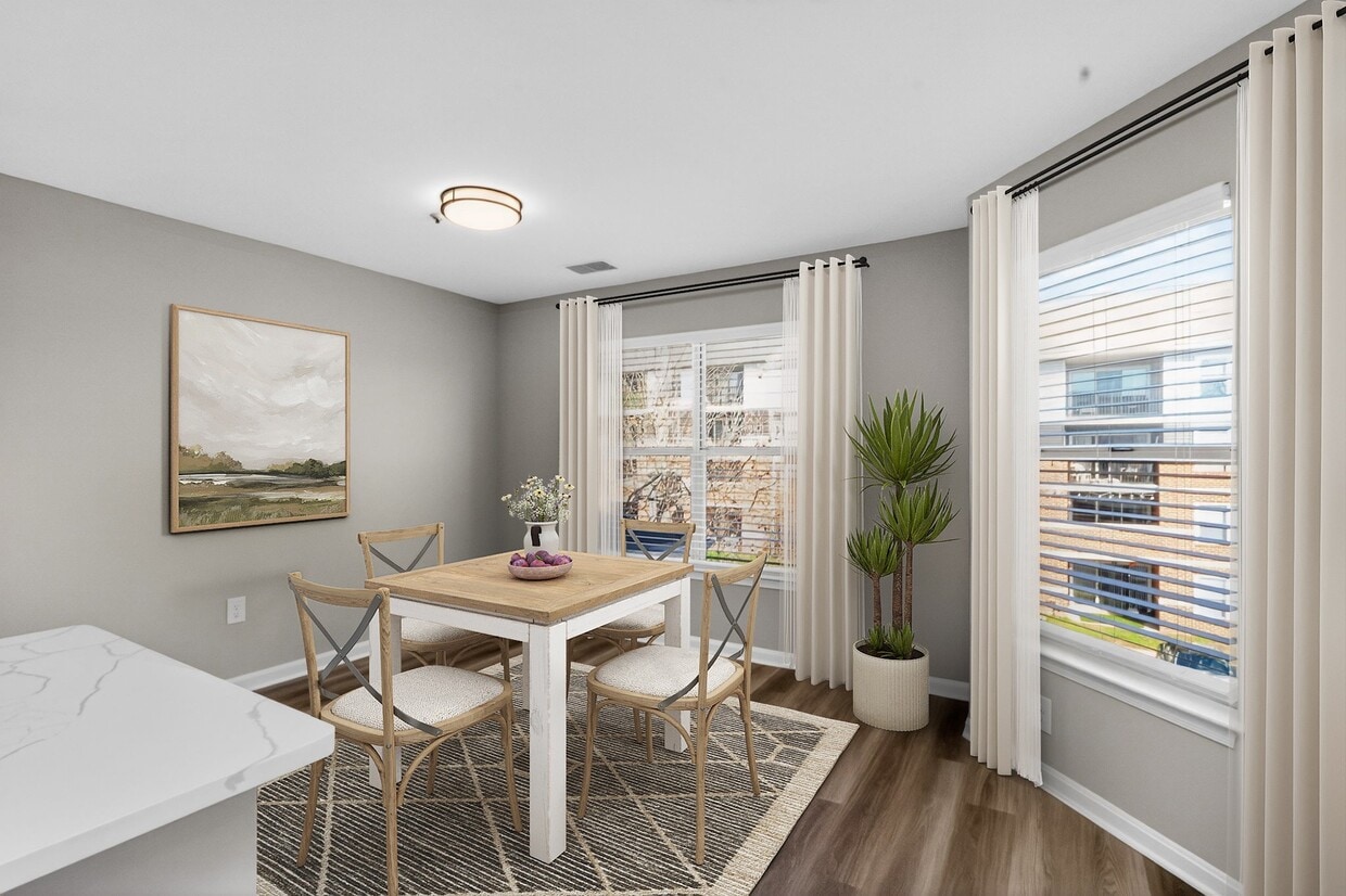 Eagle Rock at Columbia Pike — Living Area
