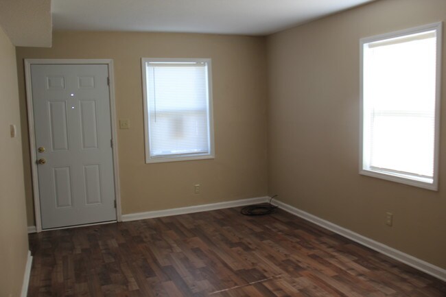 Building Photo - 508 Cecil St