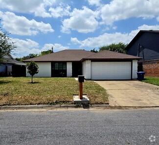 Building Photo - 1517 Robin Ave