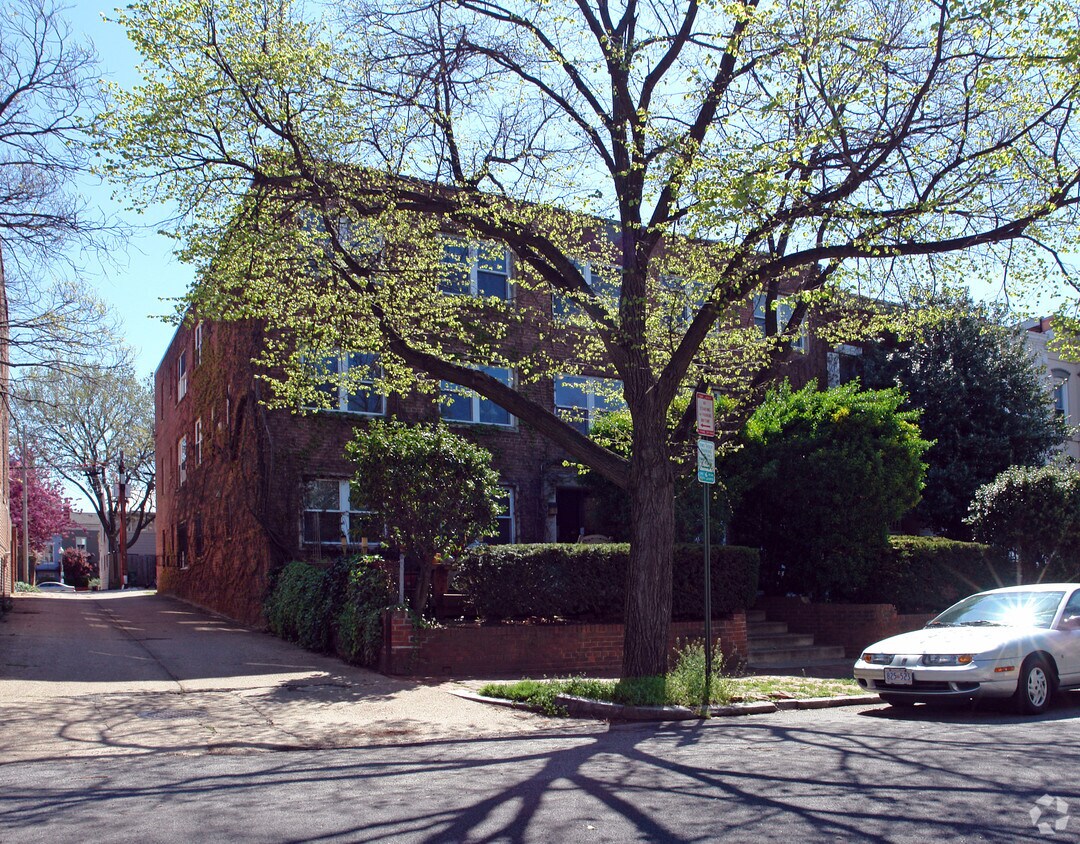 Foto del edificio - 526 5th St SE