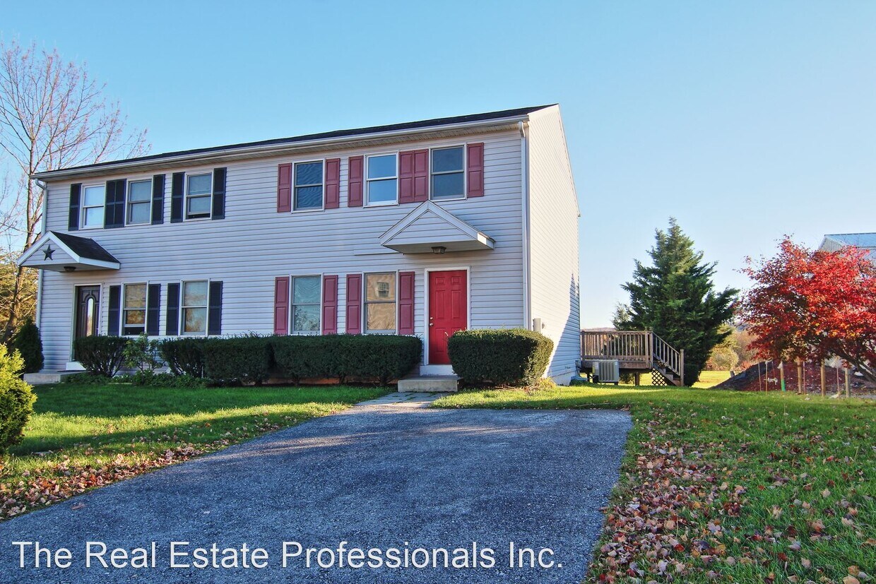 3 br, 1.5 bath House 1246 Buddies Place House Rental in Birdsboro