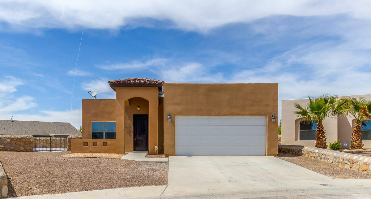 Primary Photo - 14255 Hacienda Rock Dr