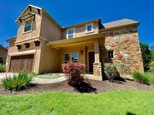 Foto del edificio - 3 Bedroom 2.5 Bathroom Detached Condo in South Austin!!