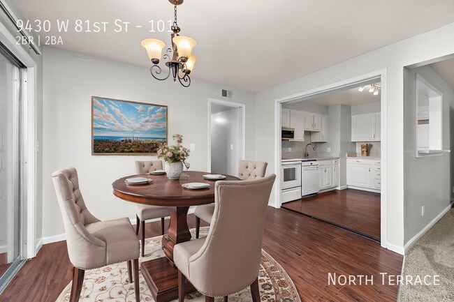 Foto del edificio - Renovated 2BR in Overland Park