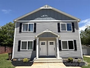 Building Photo - 133 Openview Dr