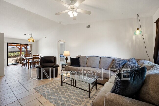 Building Photo - 4835 Gemstone Dr