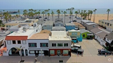 Building Photo - 507 E Balboa Blvd