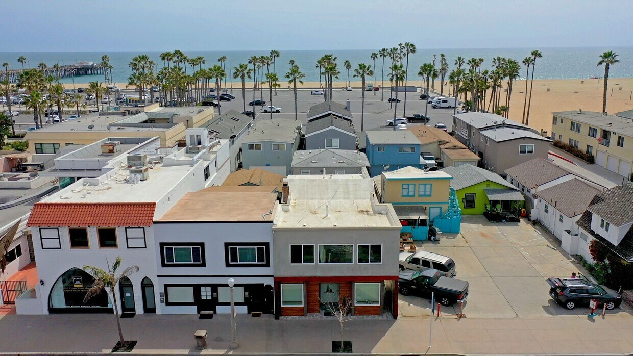 Foto principal - 507 E Balboa Blvd