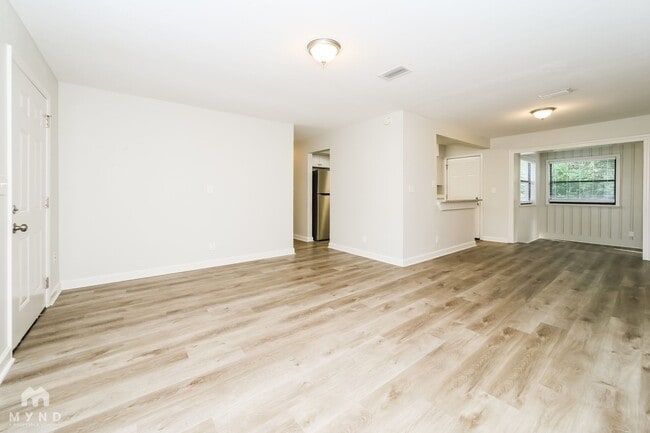 Foto del edificio - 10535 Jolynn Rd