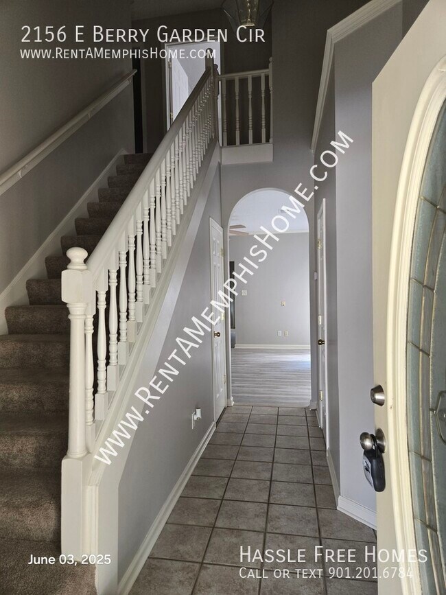 Building Photo - 2156 Berry Garden Cir W