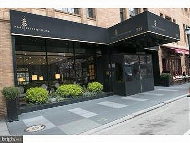 Exterior del edificio - 219 S 18th St