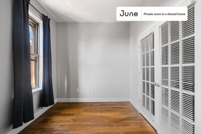 Foto del edificio - Room in Shared 4 bed/1 bath home