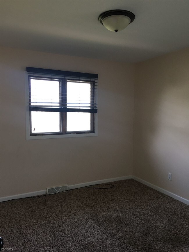Foto del edificio - 6102 Delaware St