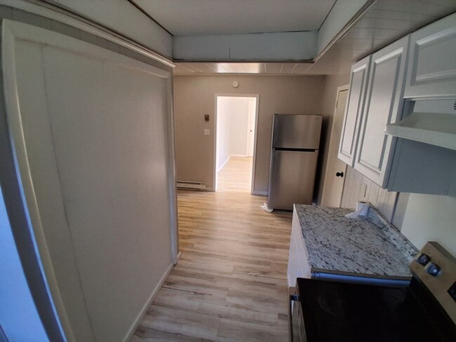 Foto del edificio - 65-67 Railroad Street