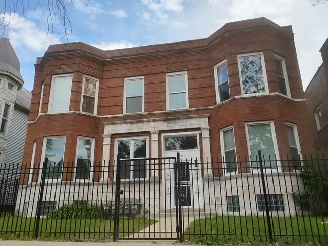 Building Photo - 12021 S Eggleston Ave