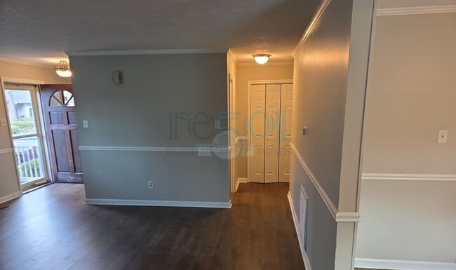 Building Photo - The home you've been looking for!