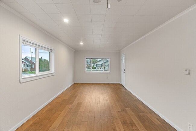 Foto del edificio - 208 S Chehalis St