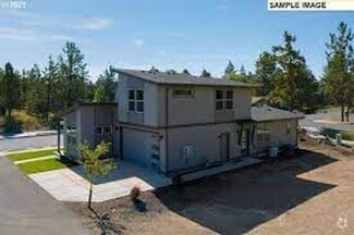 Building Photo - 16497 Carter Ct