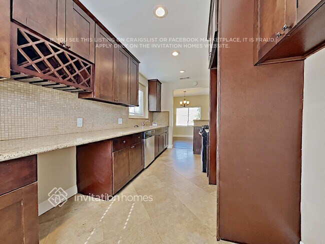 Foto del edificio - 7833 Gretna Ave