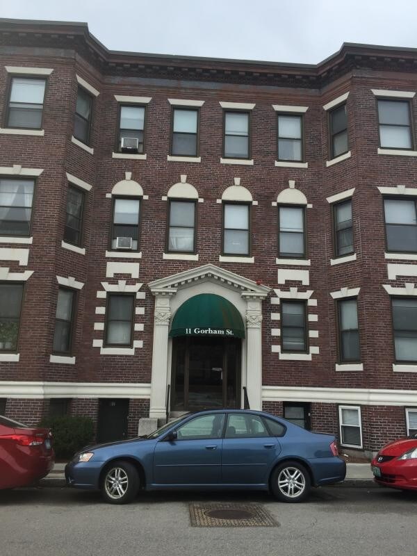 Building Photo - 11 Gorham St