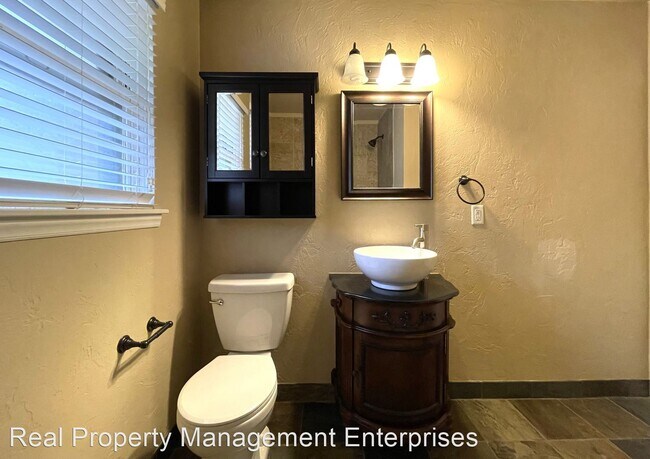 Foto del edificio - 3 br, 2.5 bath House - 2225 NW 50th St
