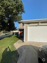 Building Photo - 3300-3302 Keenes Edge Dr